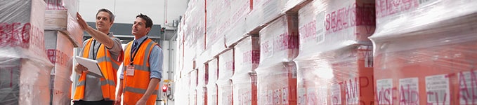 Stretchwrap for Pallets in warehouse Exxonmobil Chemical